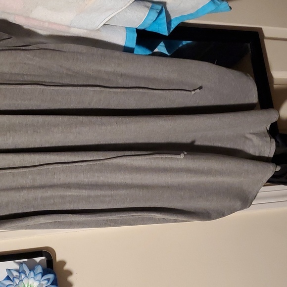 Dress - Picture 4 of 5